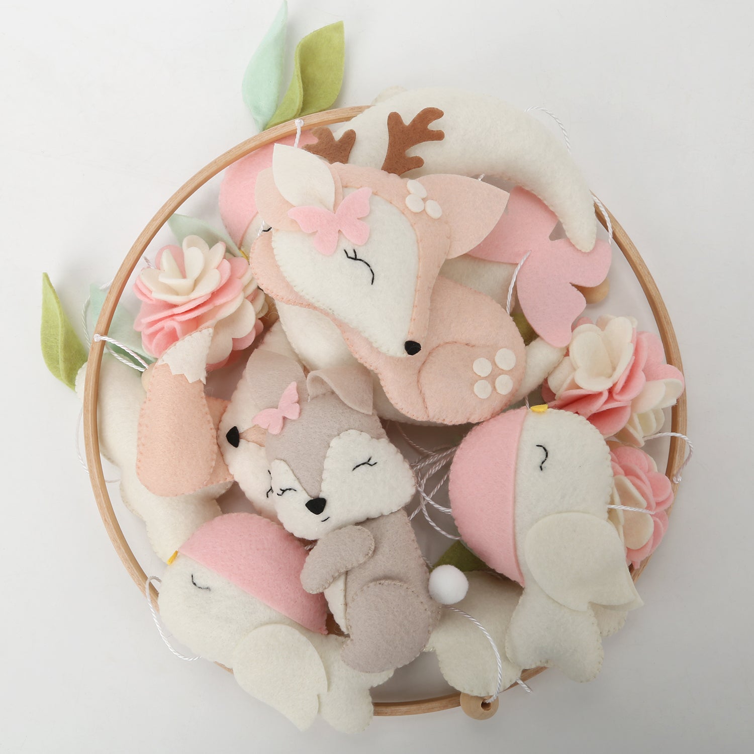 Mobile | Woodland Dreams