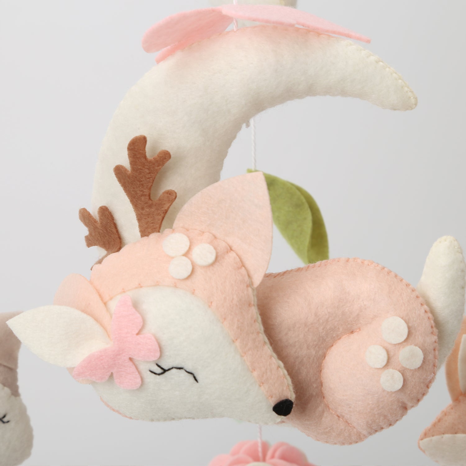 Mobile | Woodland Dreams